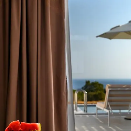 Dionisos Suites Lixouri Exterior photo