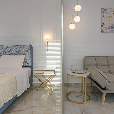 Dionisos Suites Lixouri Exterior photo