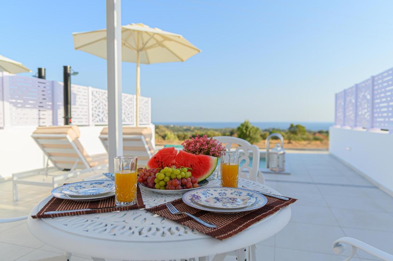 Dionisos Apartment